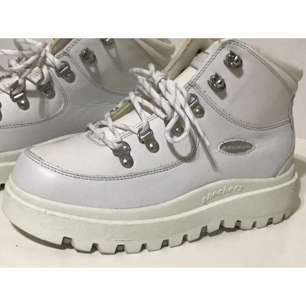 Skechers Shindigs Renegade Sneaker Sz 7 White Leather Chunky Boots Retro Chic